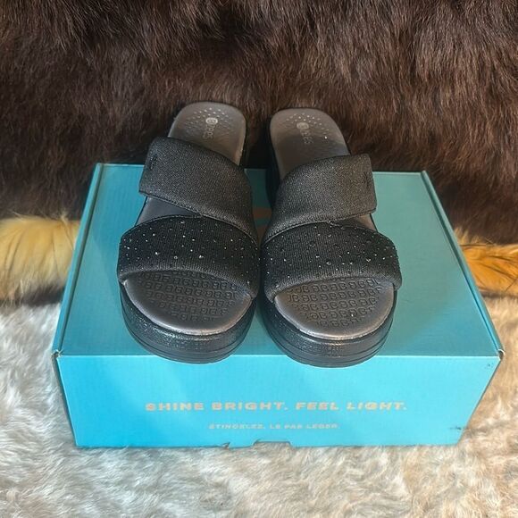 Bzees shoes 6.5 (6035) NEW - Picture 1 of 5